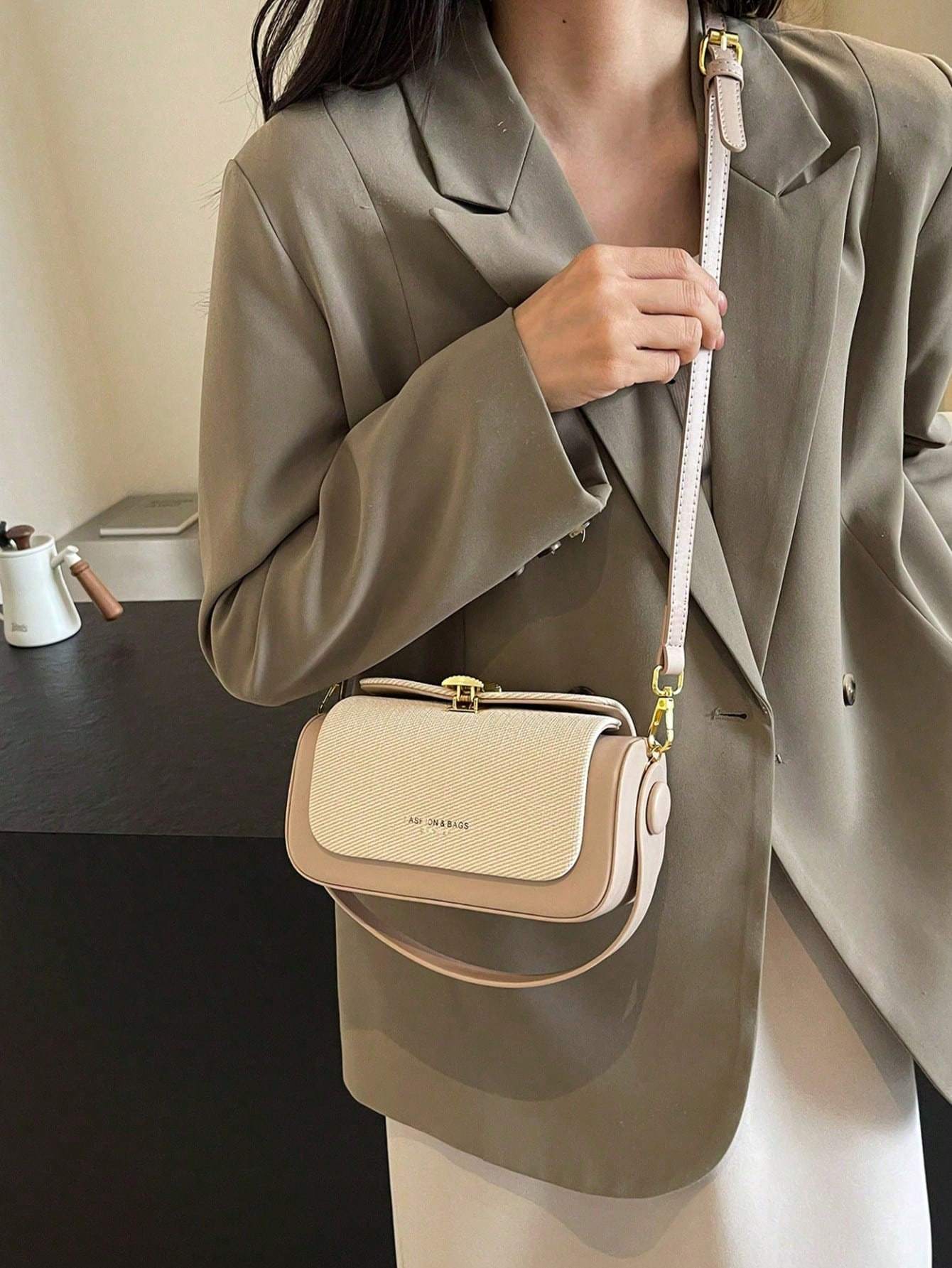 Women’s Fashion Trapezoid Handbag – Elegant Large Capacity Top Handle Bag for Everyday & Office Use